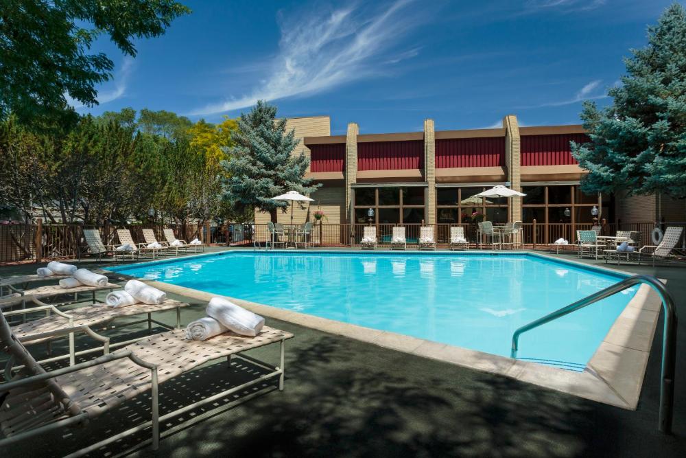 Maverick Hotel and Casino by Red Lion Hotels